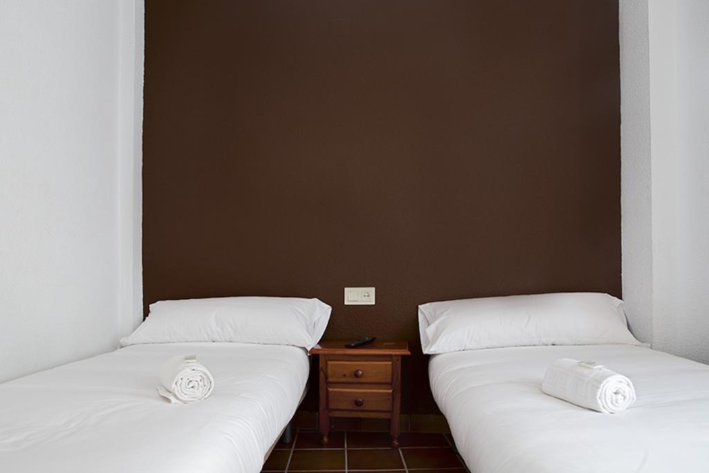 Residencia Universitaria San Jose Малага Екстер'єр фото